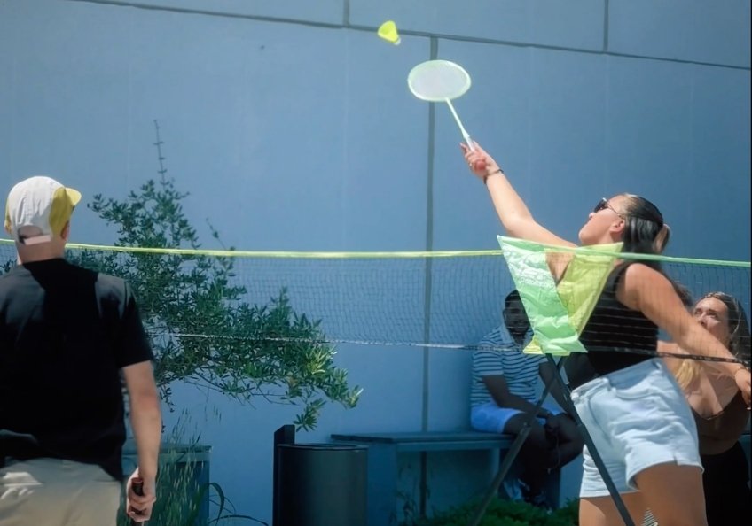 Du 1er au 19 juin, les étudiants d'ESARC ont participé à cette compétition conviviale en duo, dans une ambiance à la fois dynamique et bienveillante. Au programme : badminton, ping-pong, football, pétanque et padel. Cinq disciplines qui ont permis à chacu